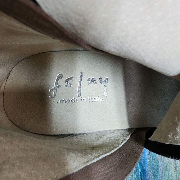 French Sole NY Magic Booties - Picture 7 of 8